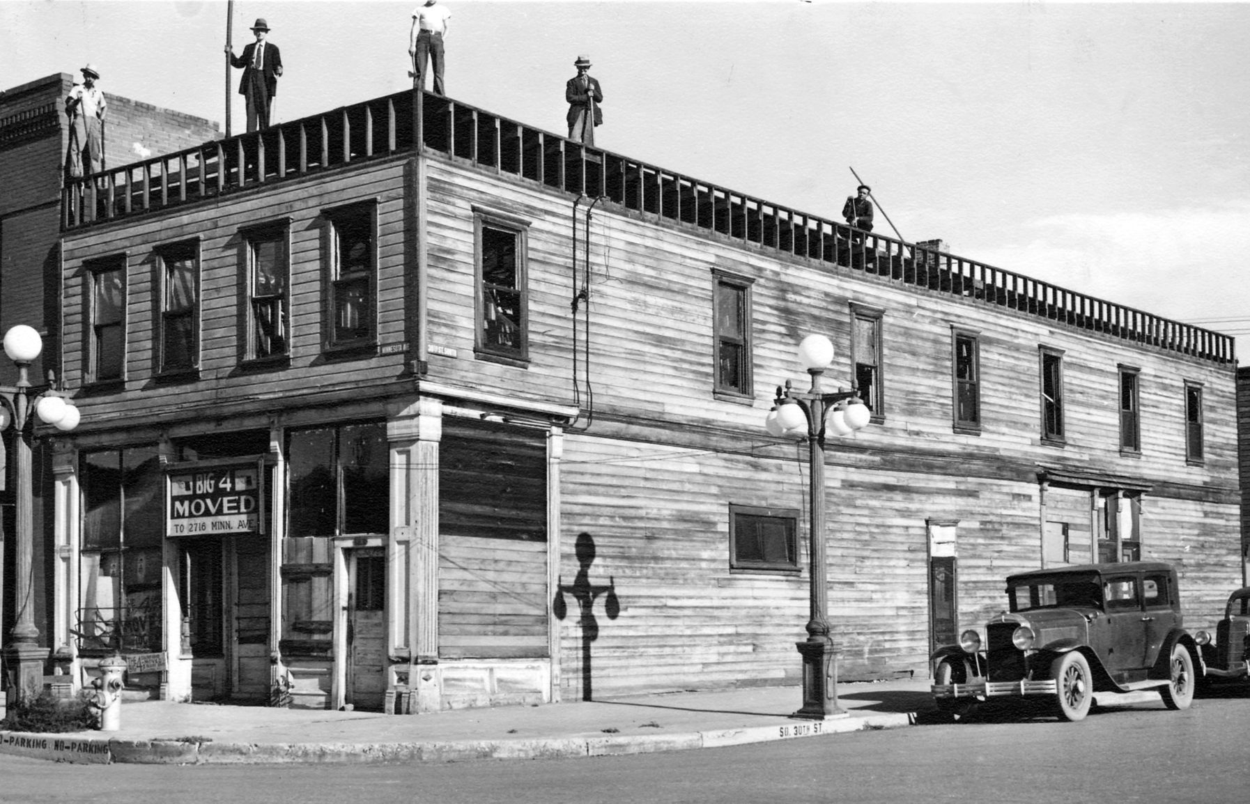 Big 4 Second Hand Store, circa 1939